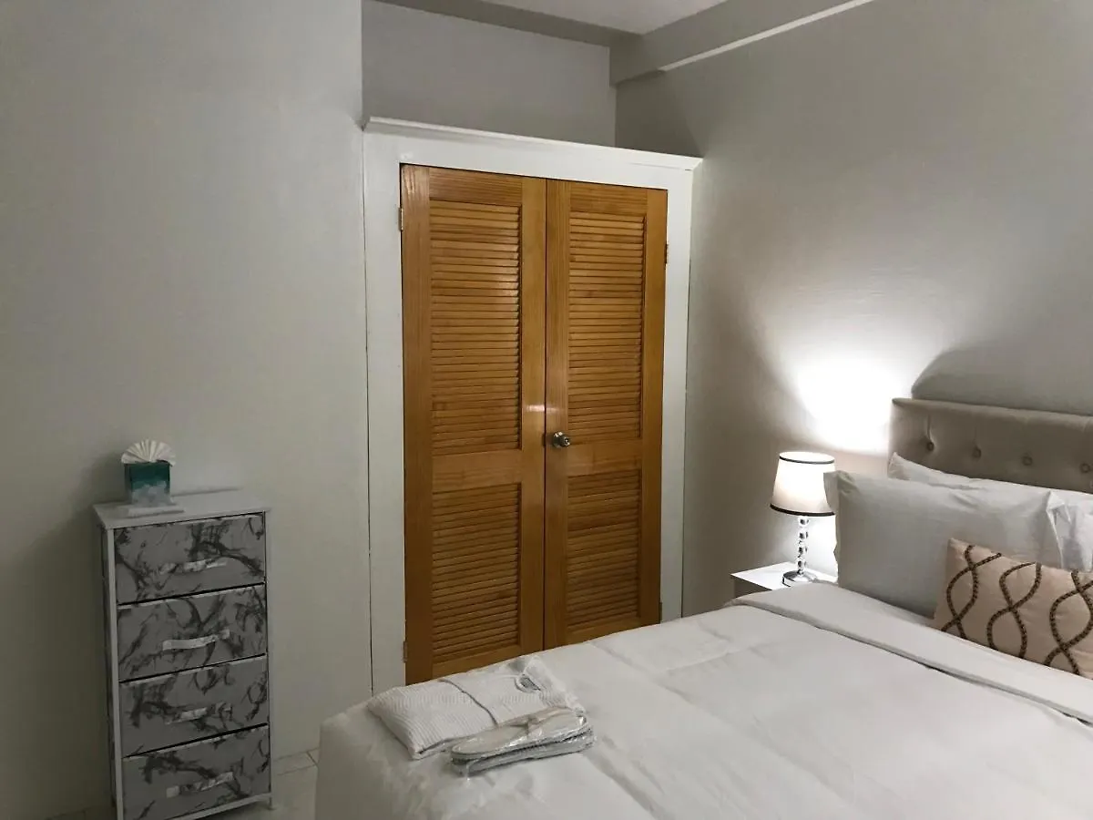Couette-café Compassionate Touch Spa & Accommodation Newcastle Village