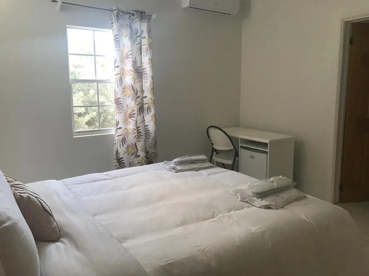 Compassionate Touch Spa & Accommodation Newcastle Отель типа 